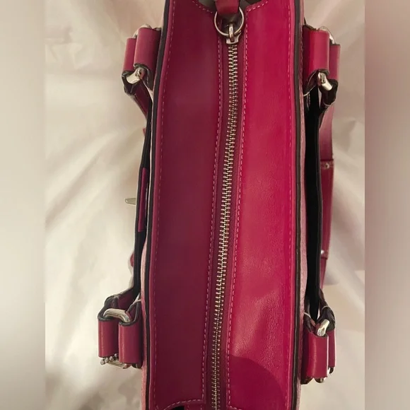 Vintage Fuchsia Hamilton Coach Leather Bag - Picture 9 of 15